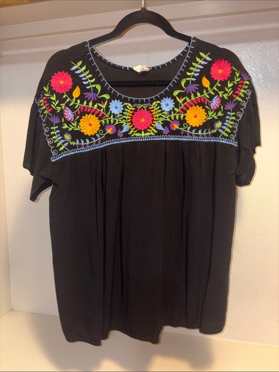 Layerz Clothing Tops - Black Embroidered Floral Scoop-Neck Women’s Blouse